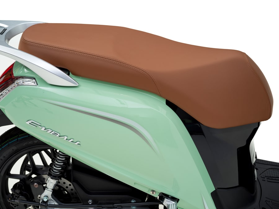 Nipponia e-Viball seat